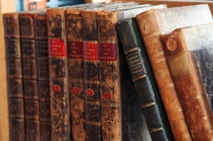 Gut erhaltene antiquarische Bücher sind schwer zu finden
